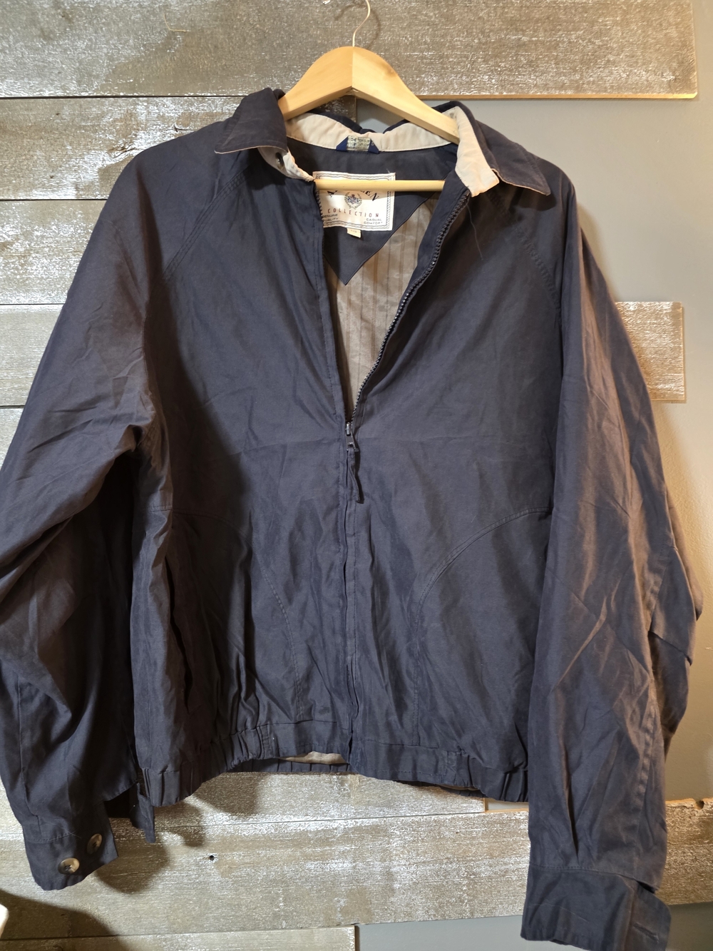 Vintage Aberdeen Mens Navy Bomber Jacket with Contrasting Collar